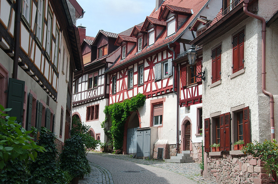 Altbausanierung bei EHK Eiler Hausgeräte und Kaffeemaschinen in Königsbrunn bei Augsburg