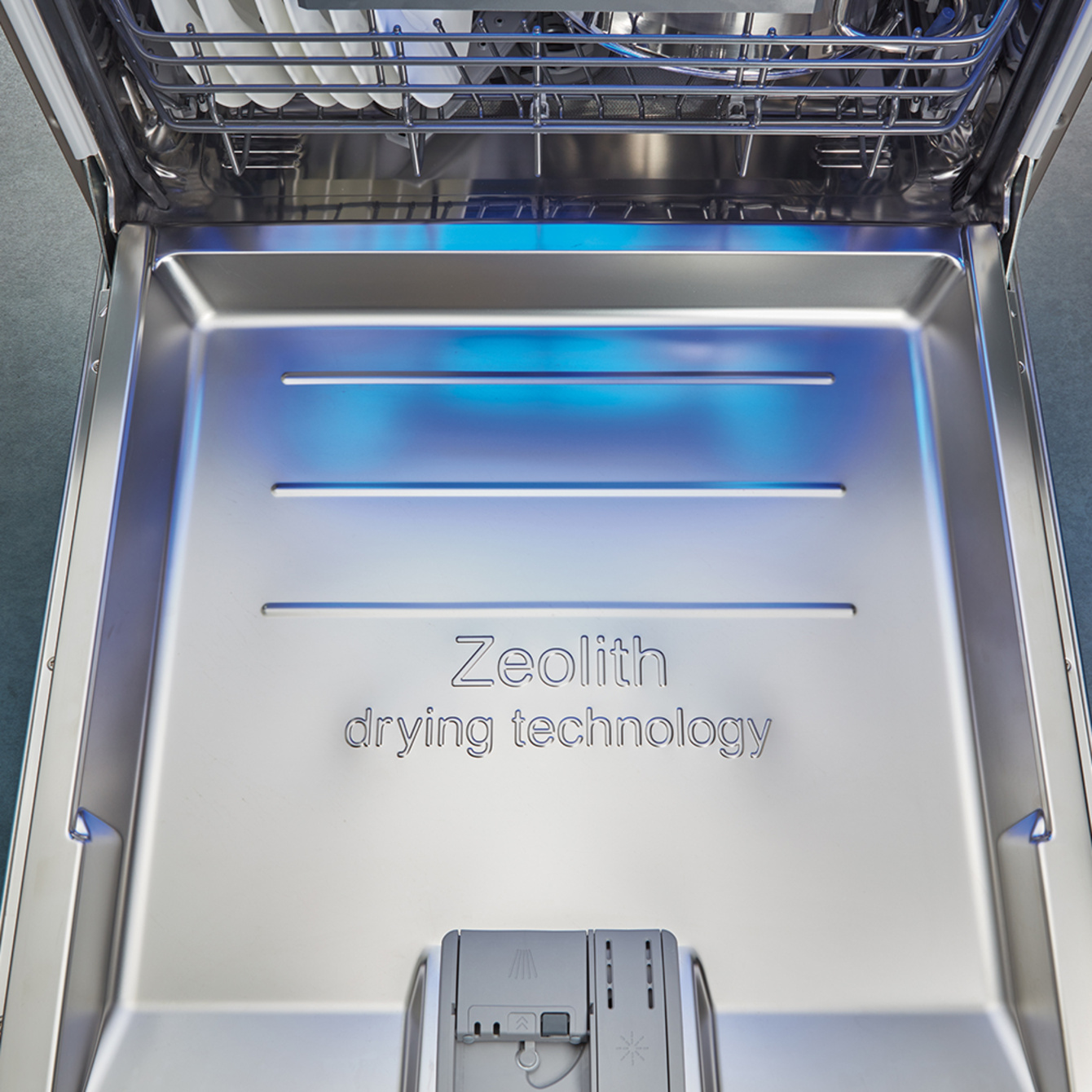 Zeolith Trocknen – Für glänzende Spülergebnisse bei EHK Eiler Hausgeräte und Kaffeemaschinen in Königsbrunn bei  Augsburg
